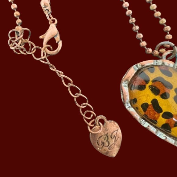 Betsey Johnson Leopard Heart Pendant - Picture 3 of 10